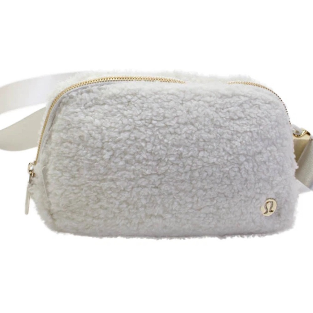 Lululemon Fleece Everywhere Belt Bag Bone Ivory GOLD Fleece Sherpa One Size 1L